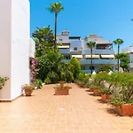 Golden Mile Duplex *