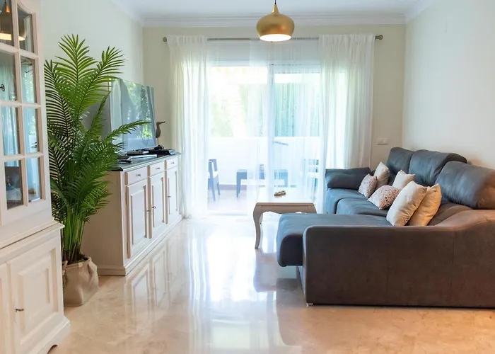 Golden Mile Duplex *