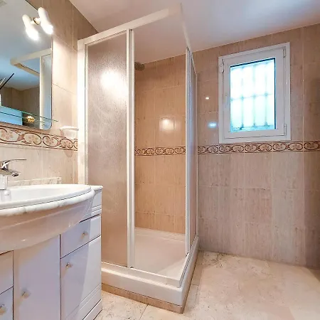 Golden Mile Duplex Apartment Marbella