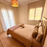 דירה Golden Mile Duplex *
