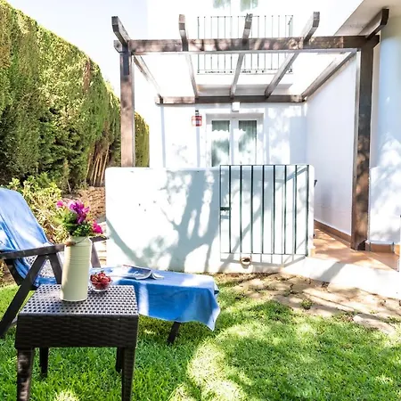 Golden Mile Duplex *