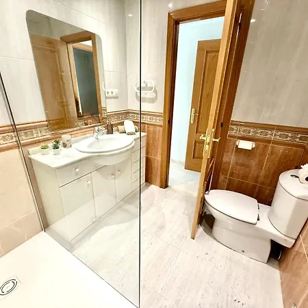 Golden Mile Duplex Apartment *